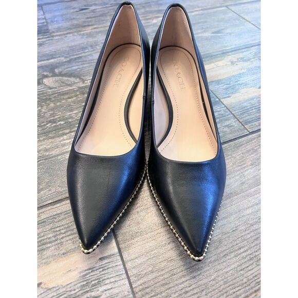 Coach Willa Women 8.5B Black Leather Pointed Toe Block Heel Pumps Gold Bead Logo - Picture 1 of 10